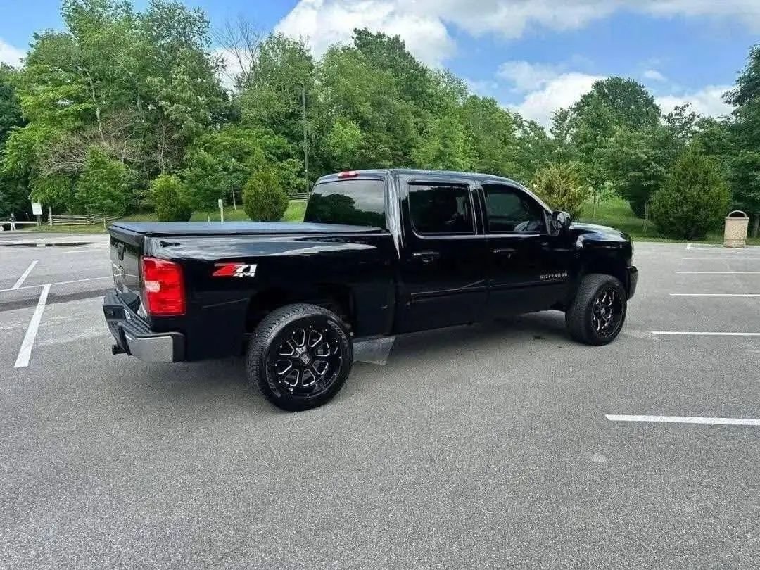 2016 Ford F-150 FX4 Sport 4x4 - Image 2