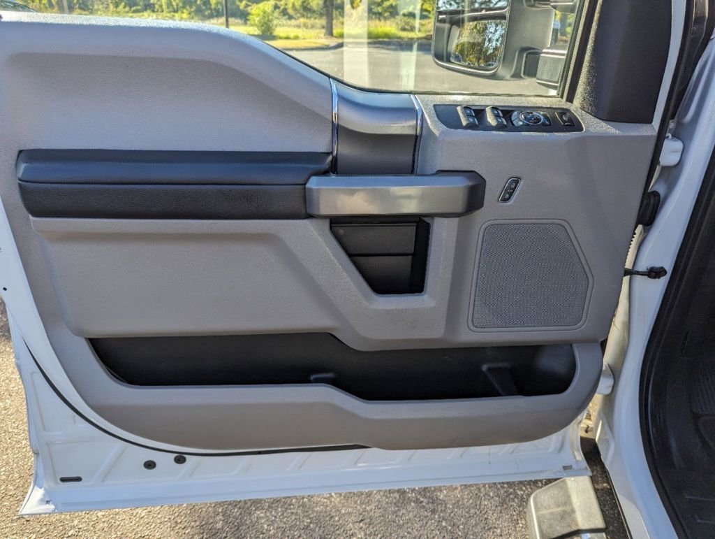 2019 Ford F-250 Super Duty - Image 13