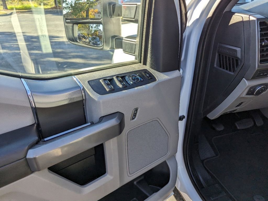 2019 Ford F-250 Super Duty - Image 12