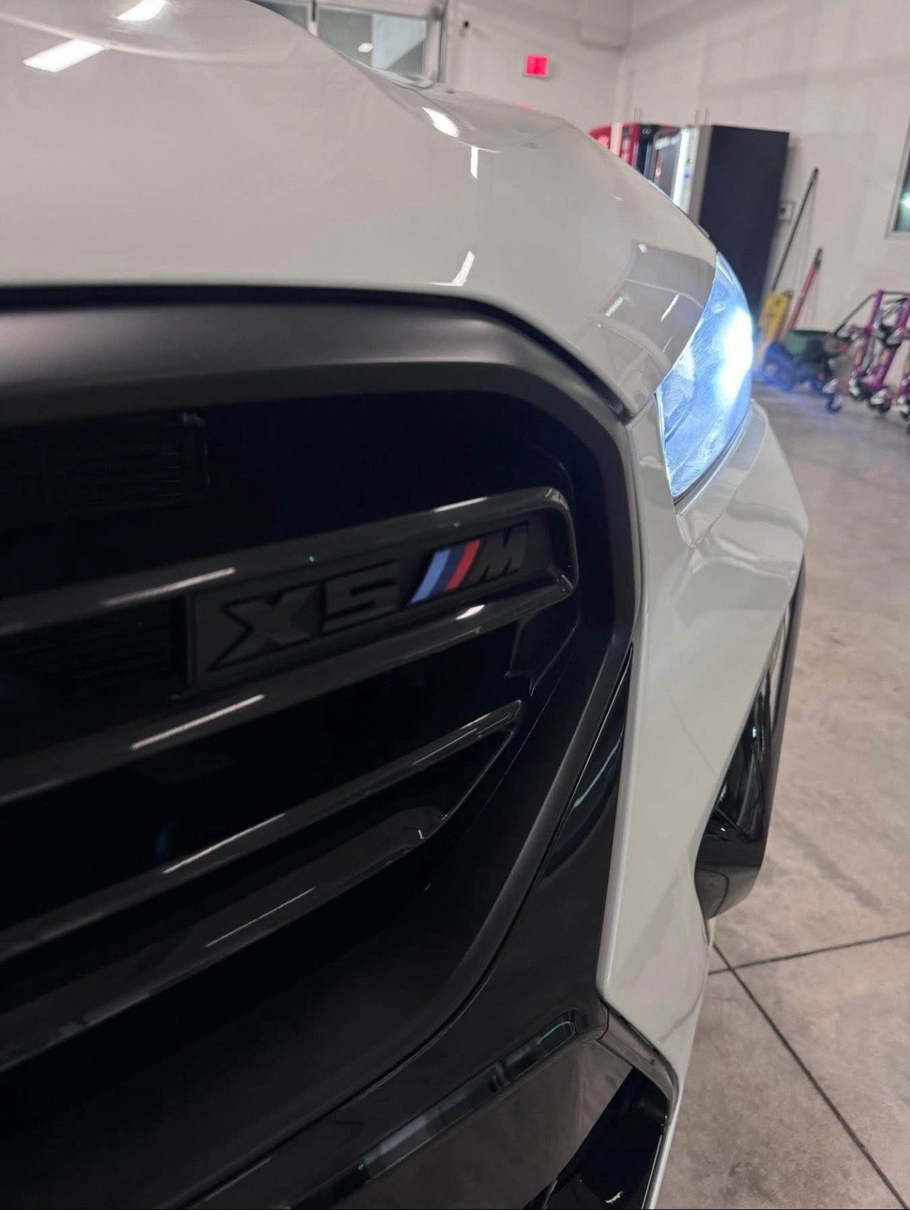 2025 BMW X5 M - Image 3
