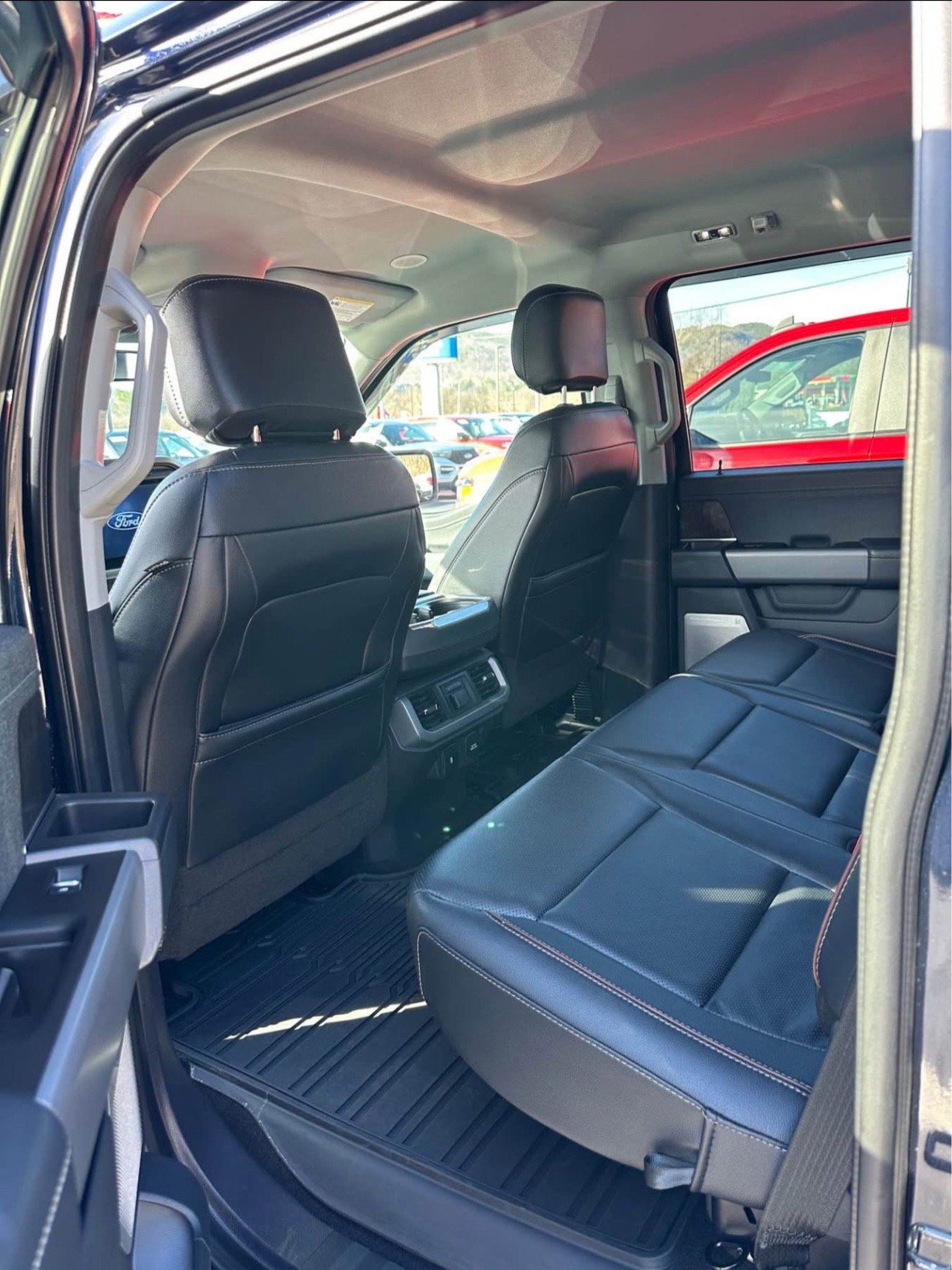 2022 FORD F-150 LARIAT - Image 7