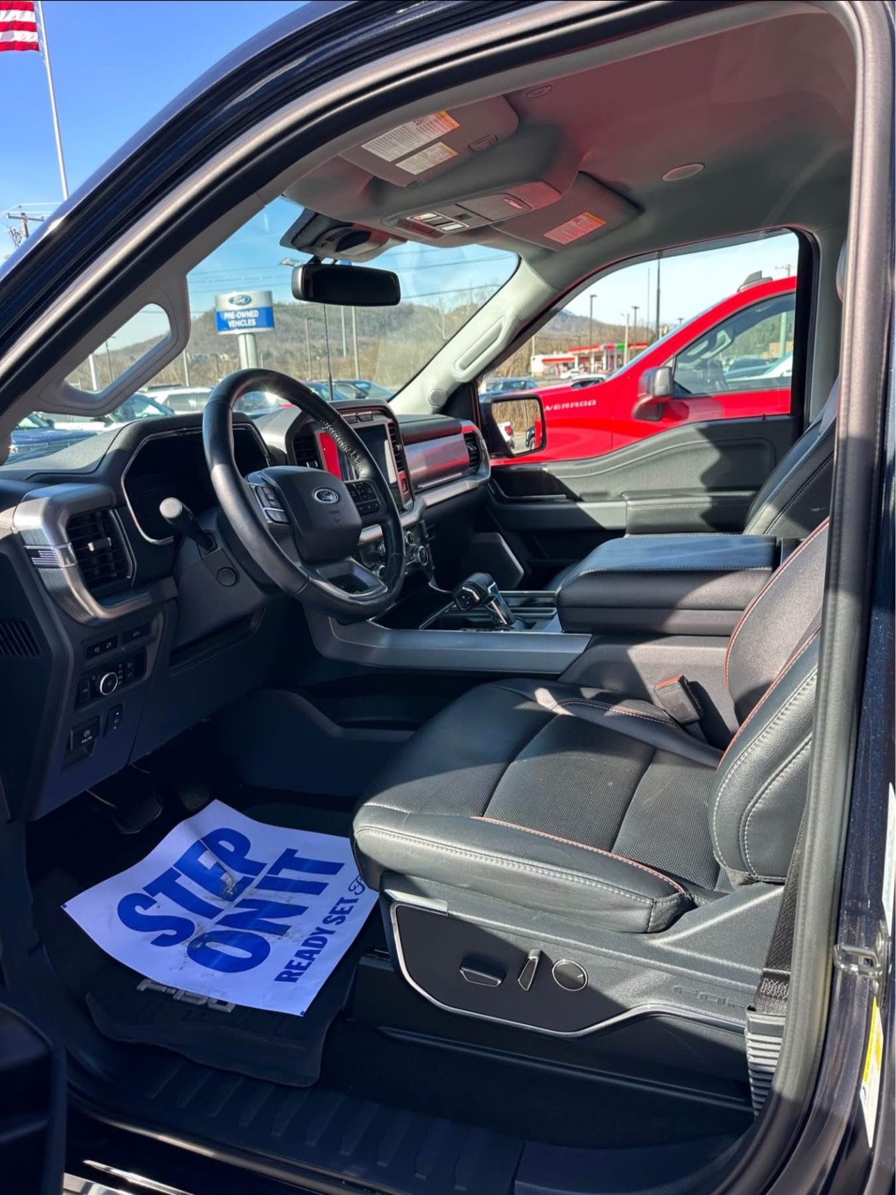 2022 FORD F-150 LARIAT - Image 6