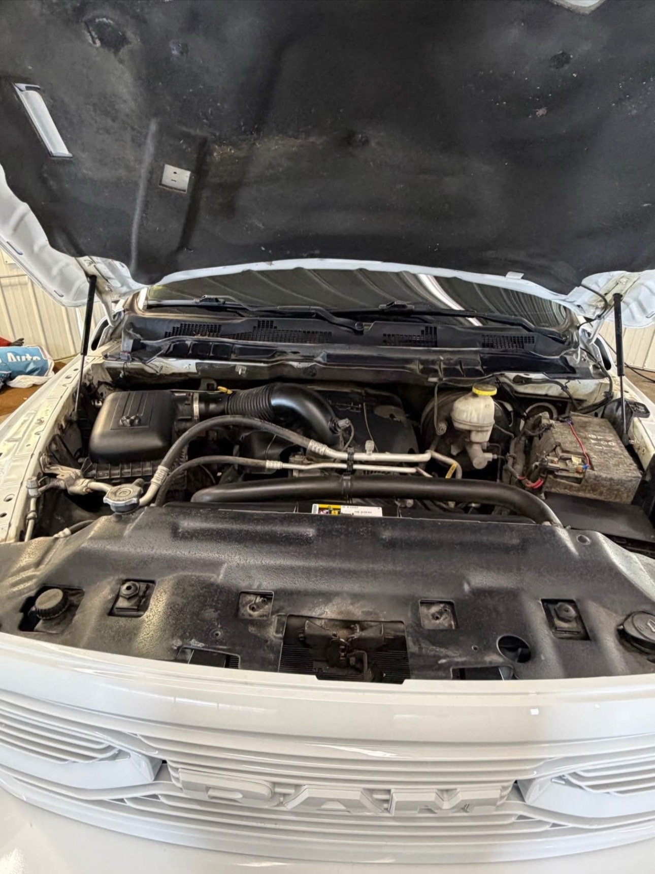2018 RAM 1500 CREW CAB - Image 16