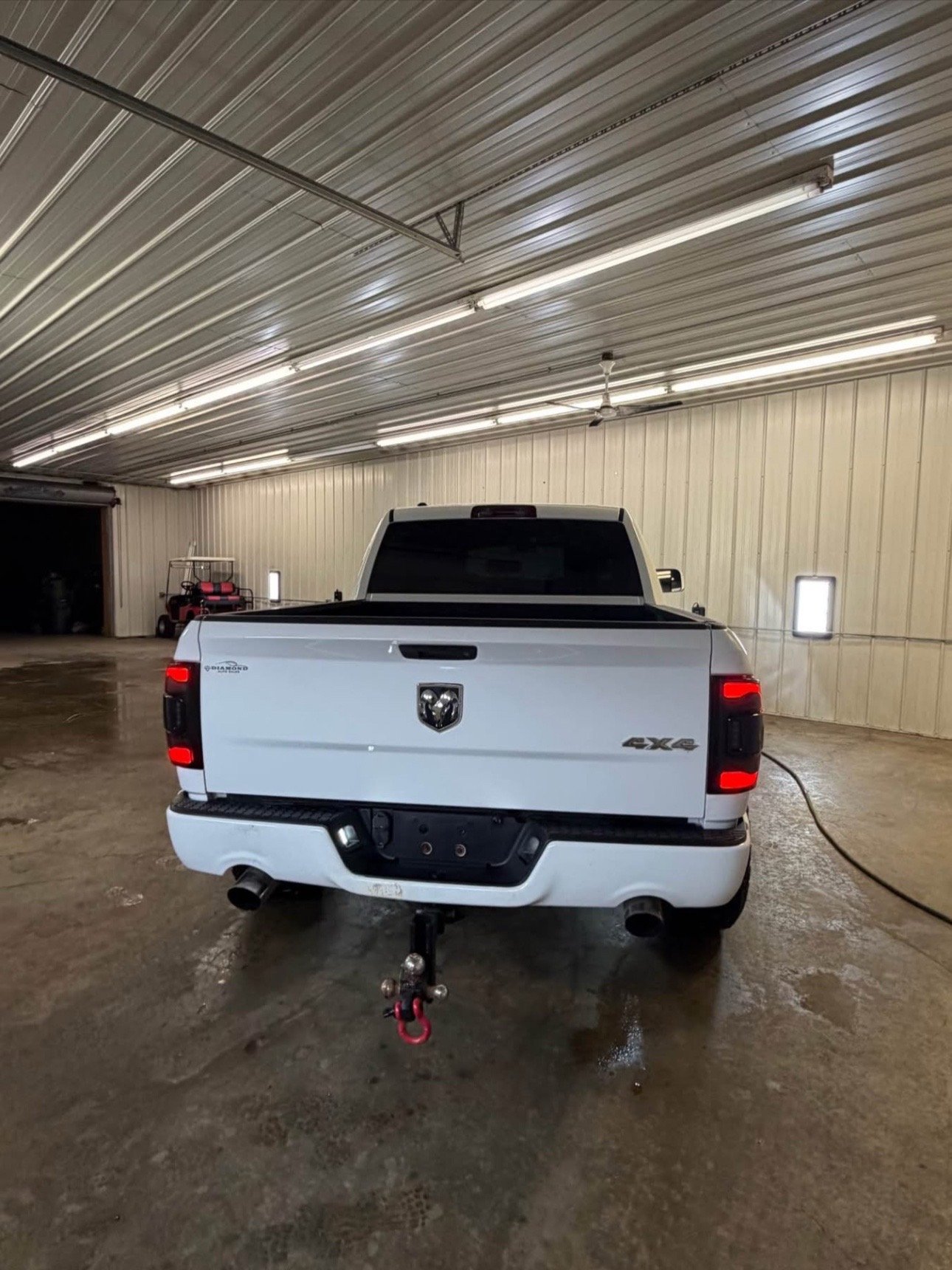 2018 RAM 1500 CREW CAB - Image 4