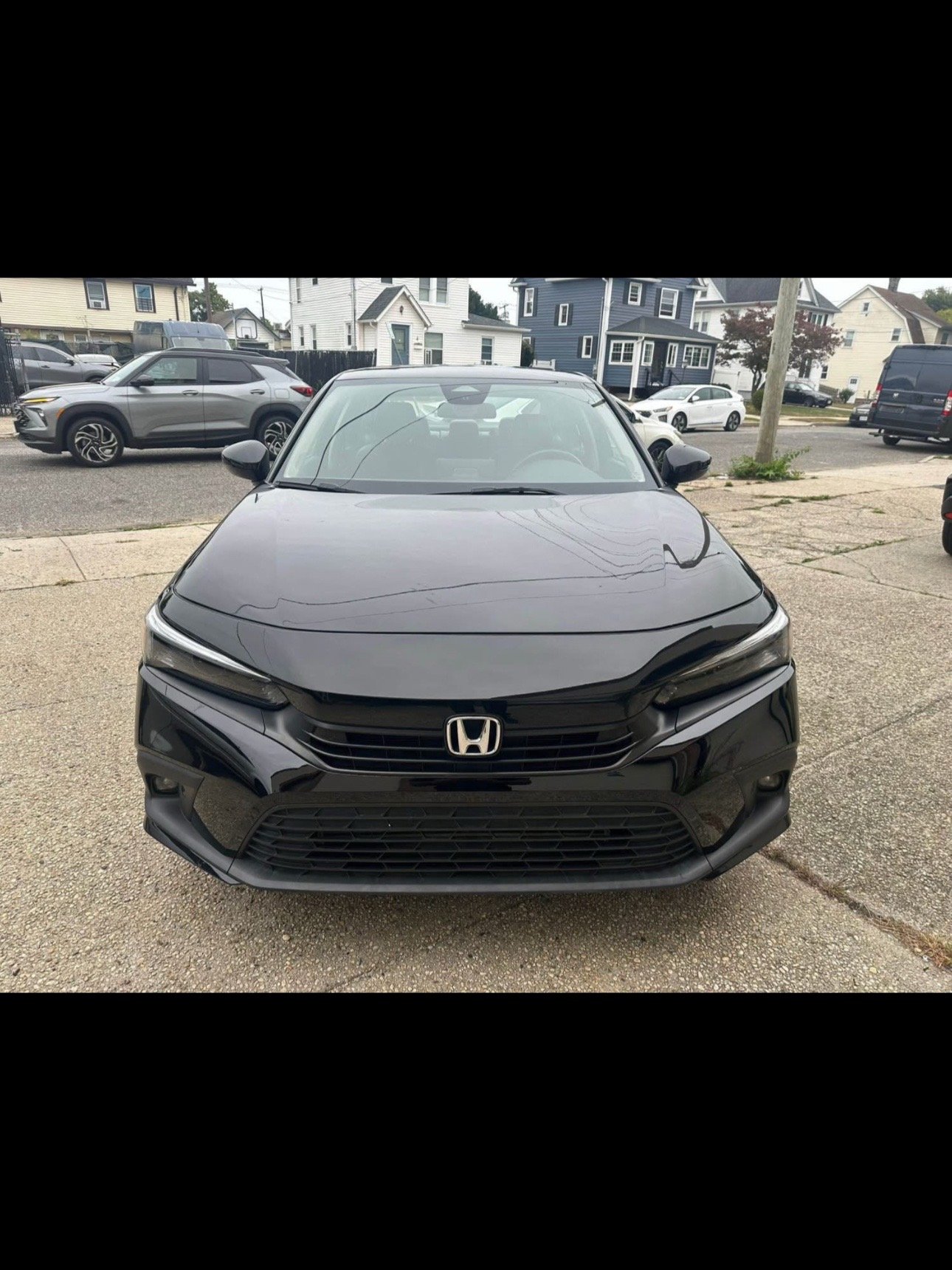 2022 Honda Civic Touring - Image 2