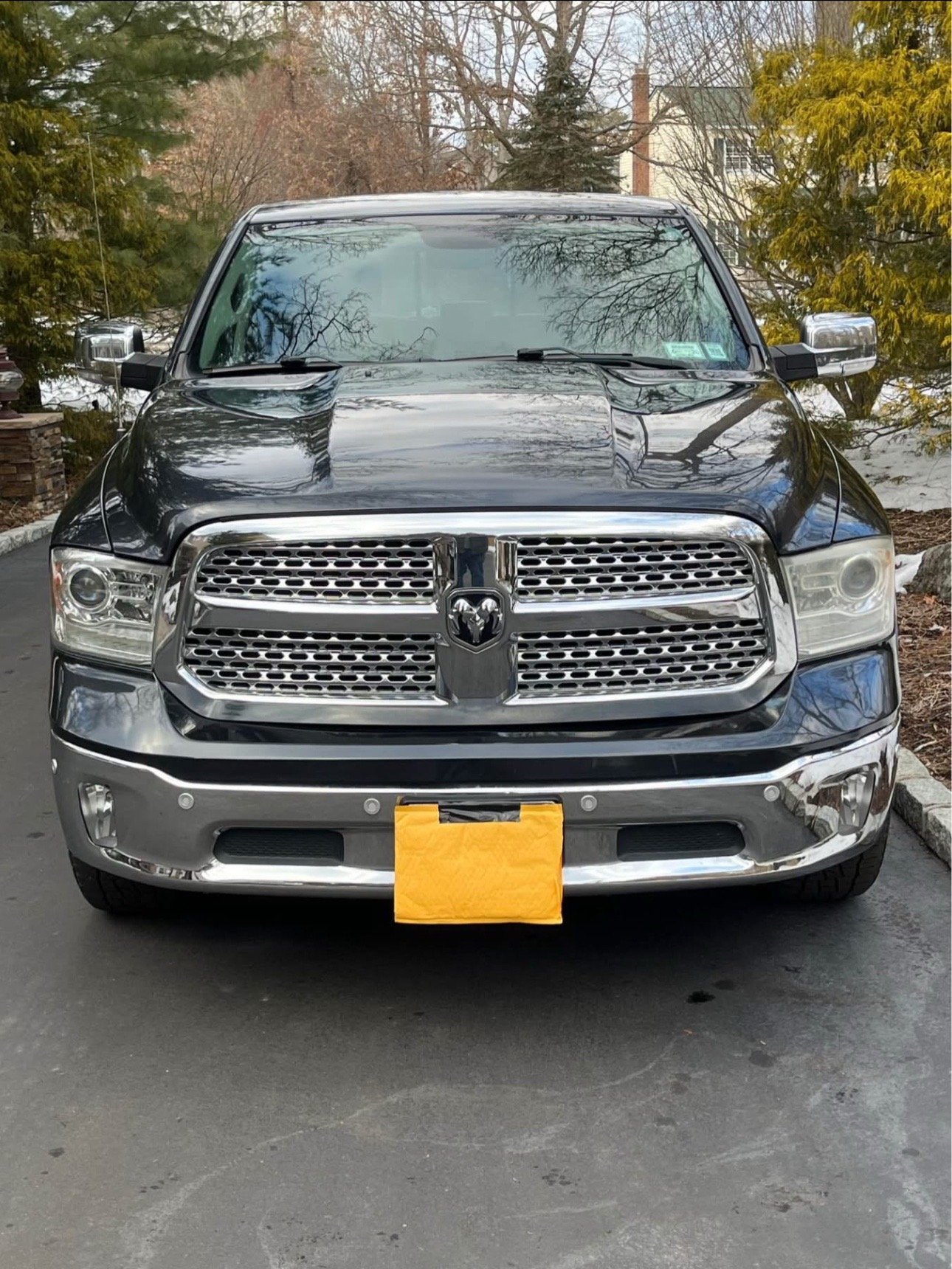 2017 RAM 1500 LARAMIE - Image 9