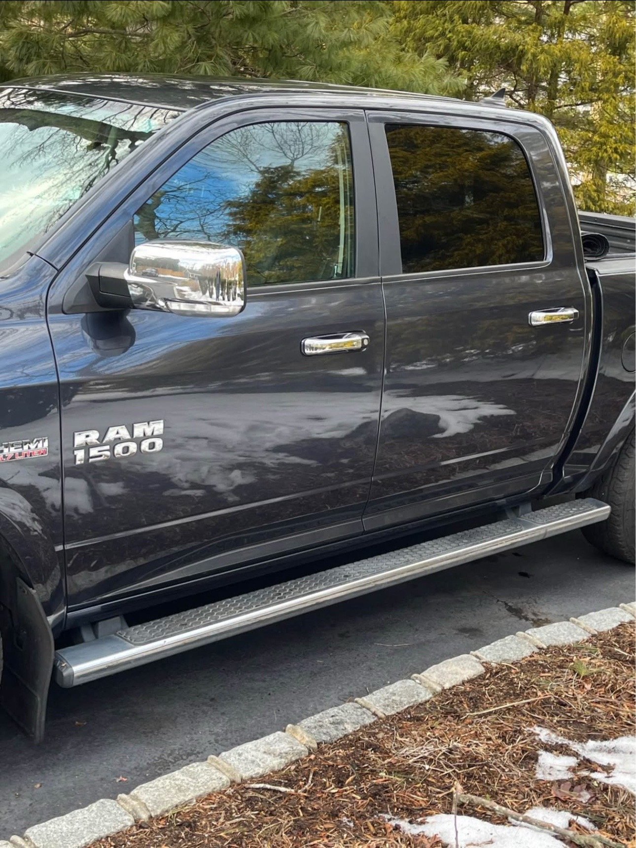 2017 RAM 1500 LARAMIE - Image 13