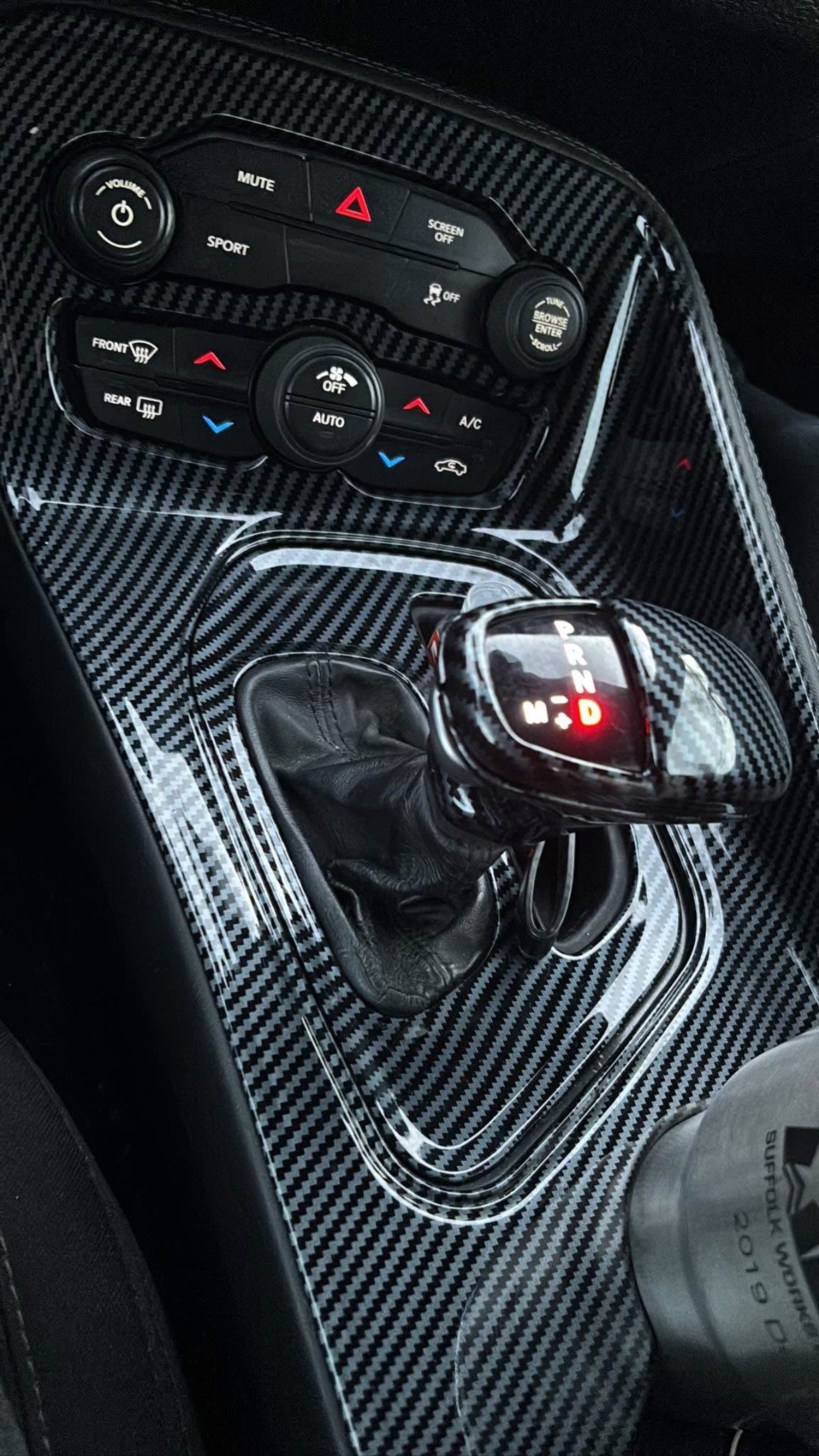 2018 Dodge Challenger SXT - Image 8