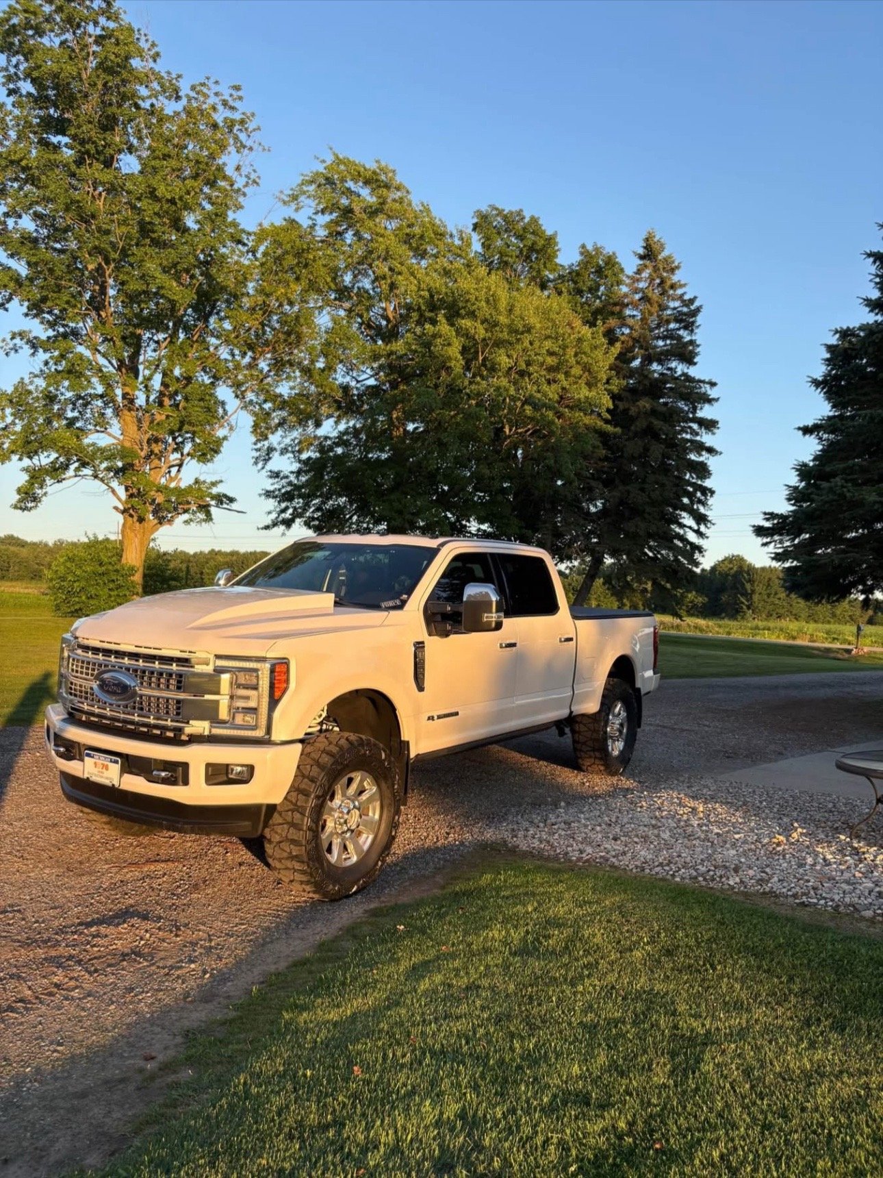 BUY 2017 Ford F-250 Platinum YES - Image 14