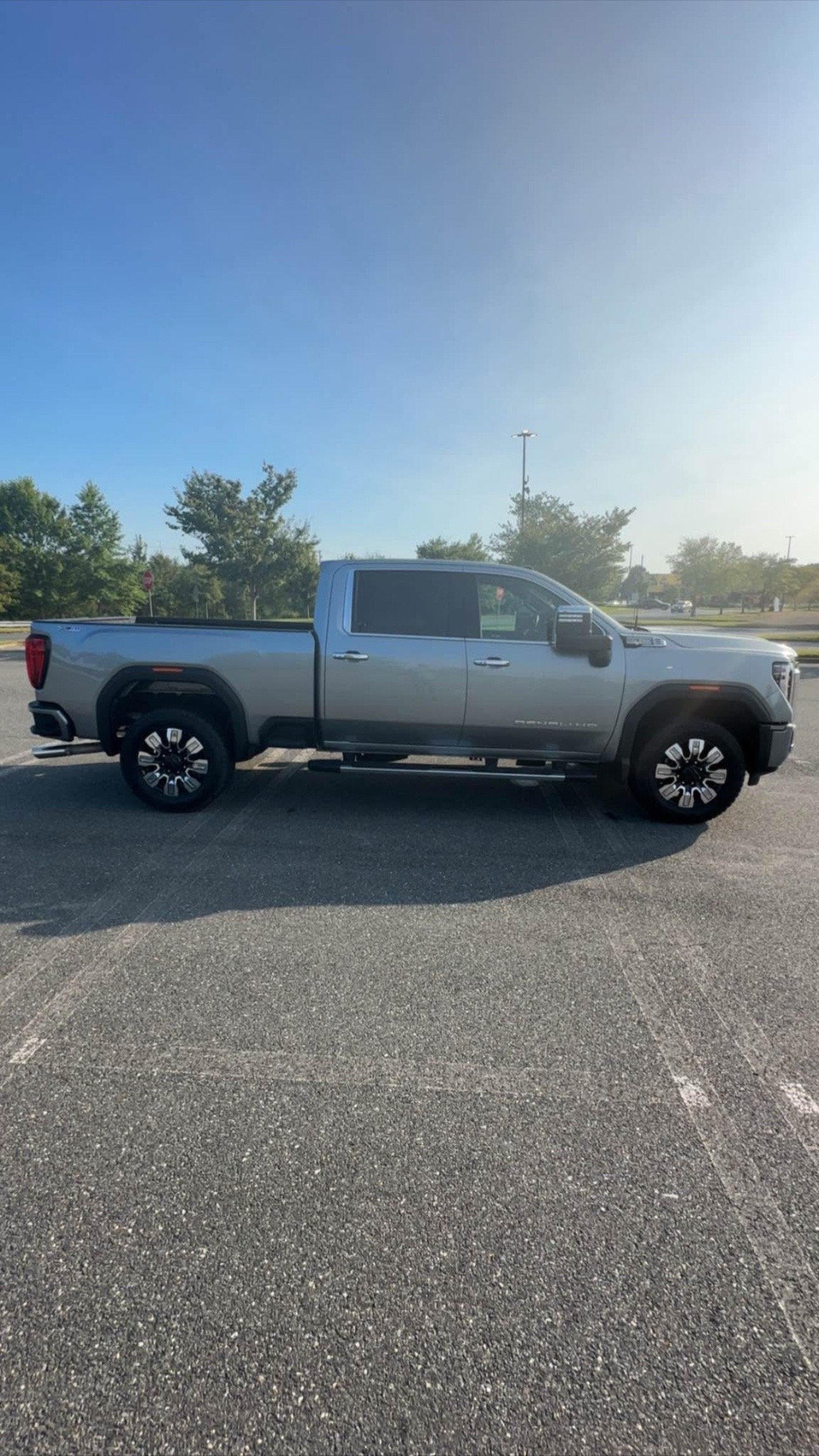 BUY 2024 GMC Sierra 2500 YES - Image 3