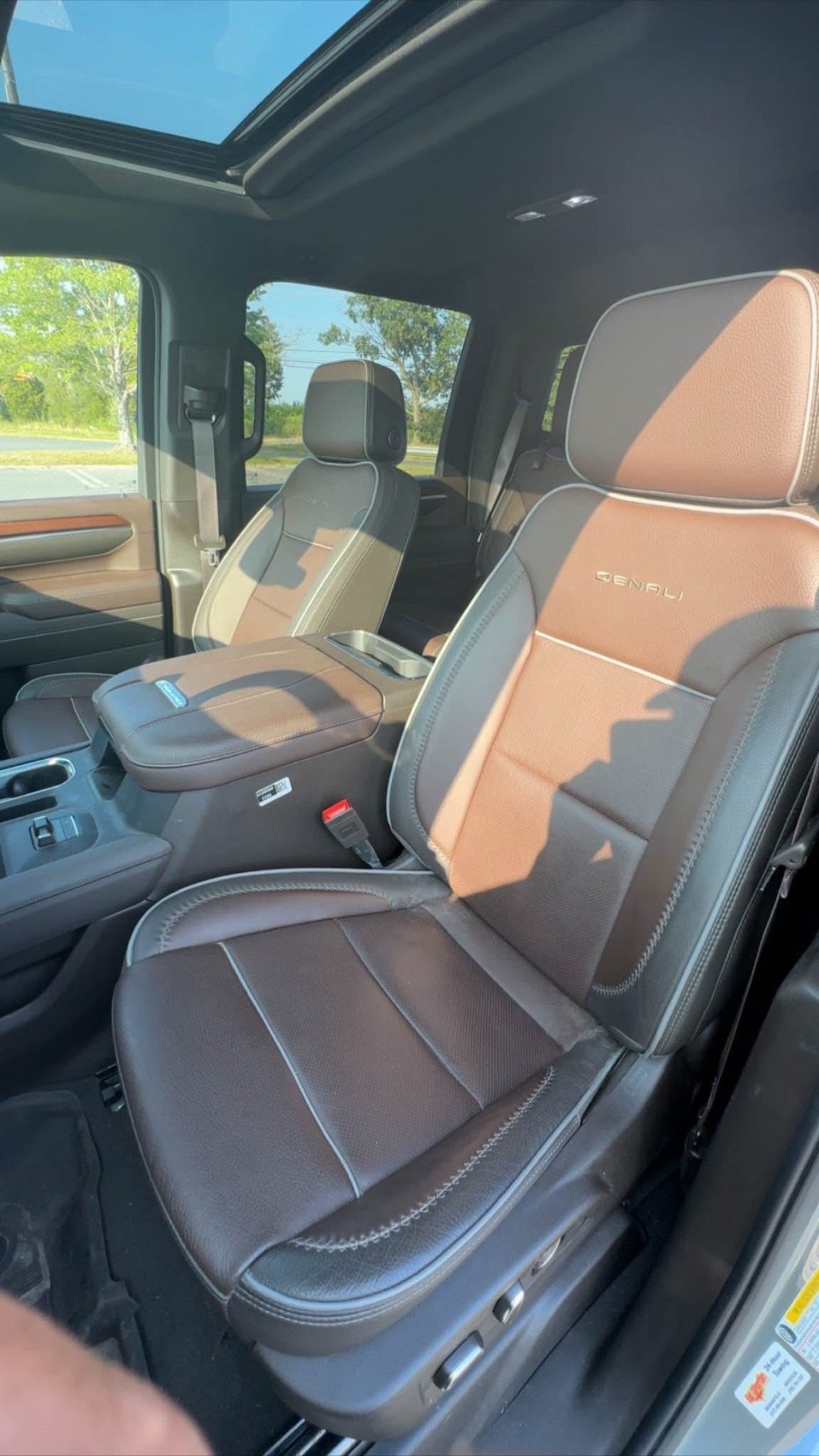 BUY 2024 GMC Sierra 2500 YES - Image 6