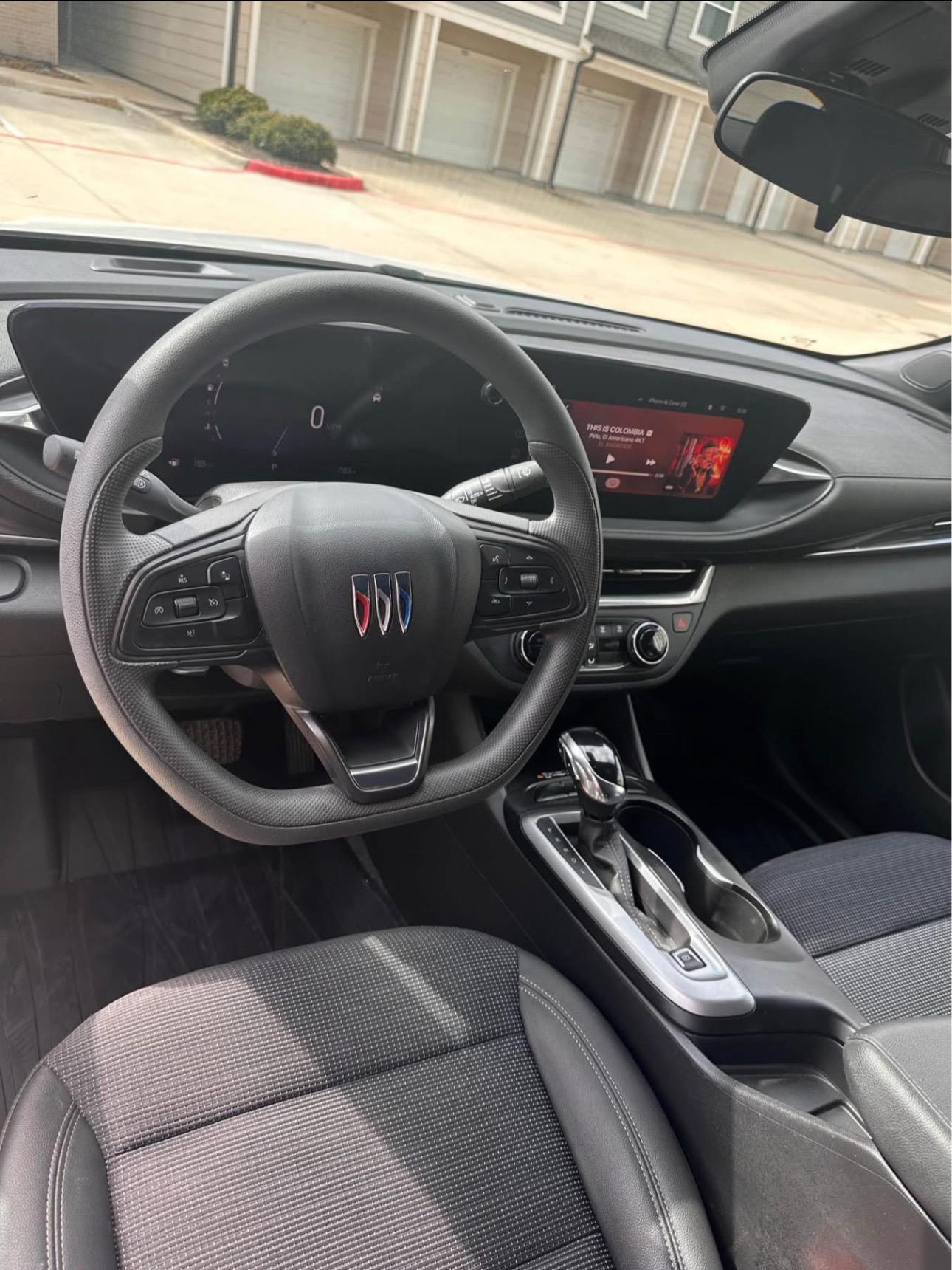 Buy 2024 BUICK ENVISTA AVENIR Clean