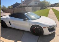 2011 AUDI R8 V8 SPYDER