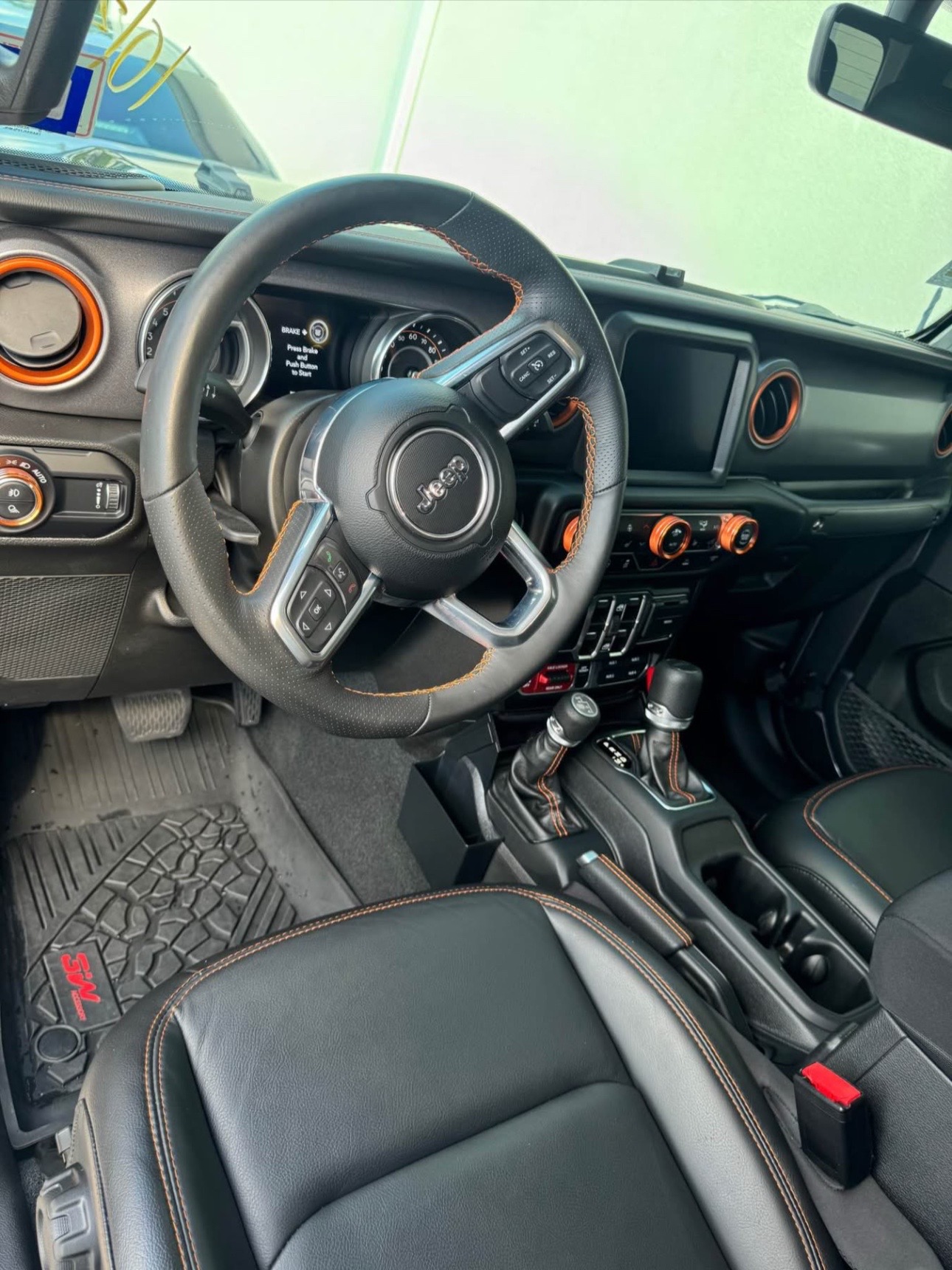Buy 2023 JEEP GLADIATOR MOJAVE Yes