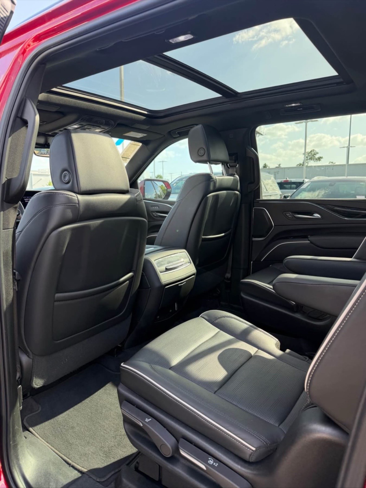 BUY 2023 CADILLAC ESCALADE ESV SPORT NO