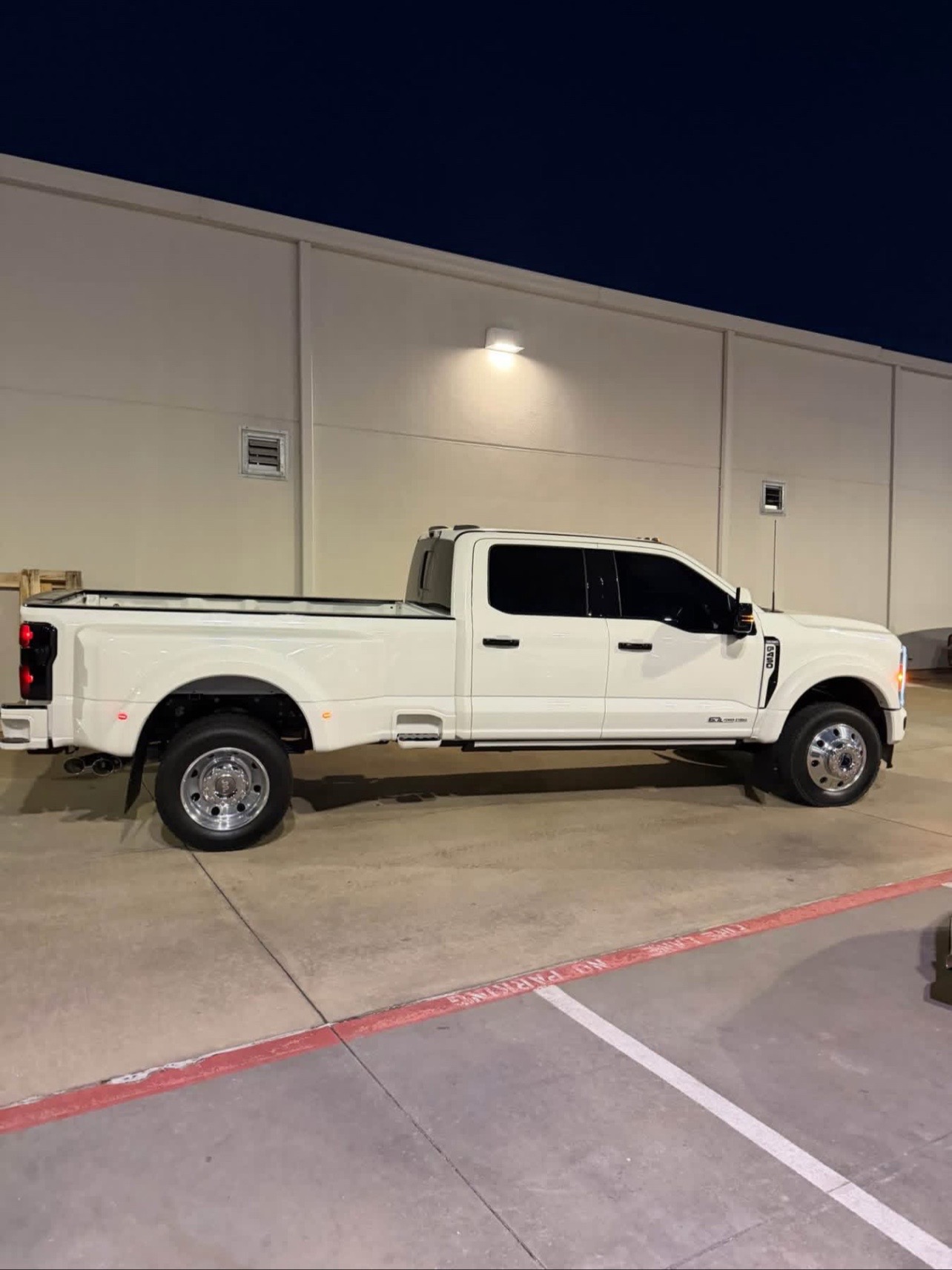 BUY 2025 FORD F-450 SUPER DUTY KING RANCH