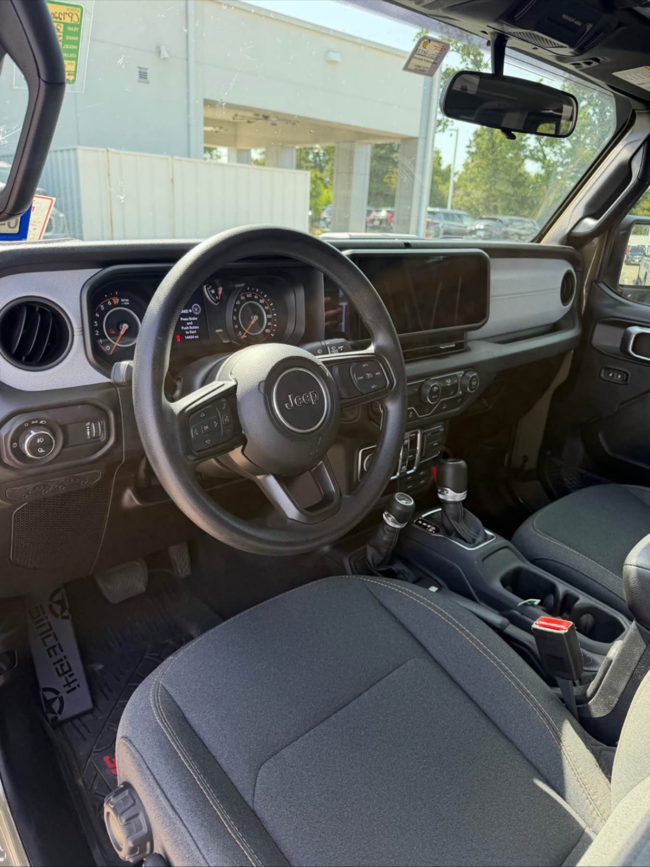 BUY 2025 JEEP GLADIATOR SPORT YES