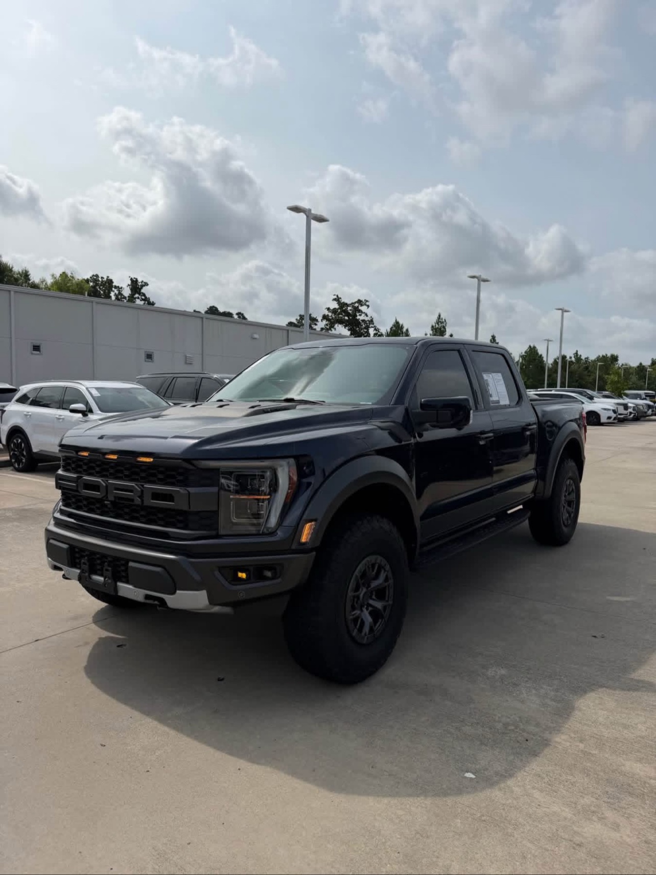 2022 FORD F-150 RAPTOR – FULLY LOADED