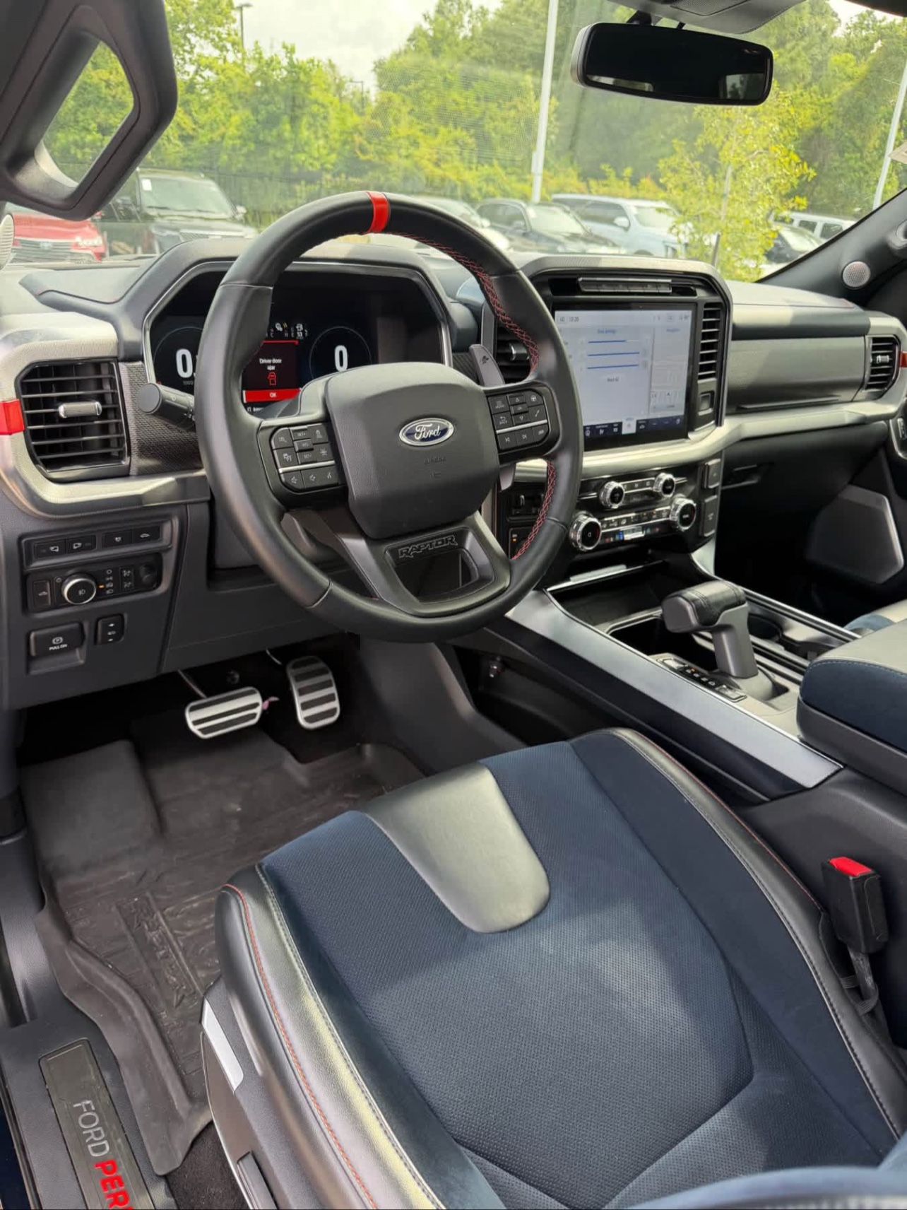 BUY 2022 FORD F-150 RAPTOR – FULLY LOADED YES