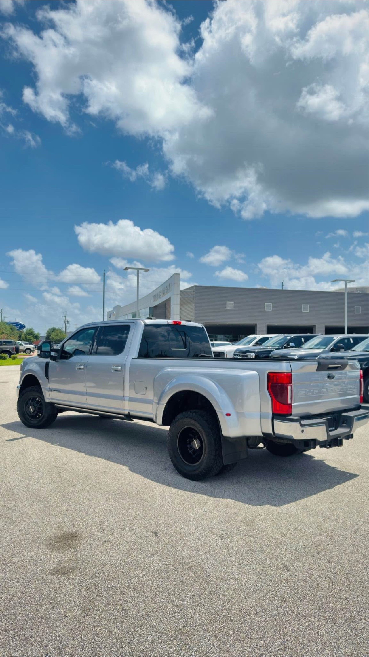 BUY 2022 FORD F-350 SUPER DUTY
