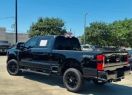 2024 FORD F-250 SUPER DUTY CREW