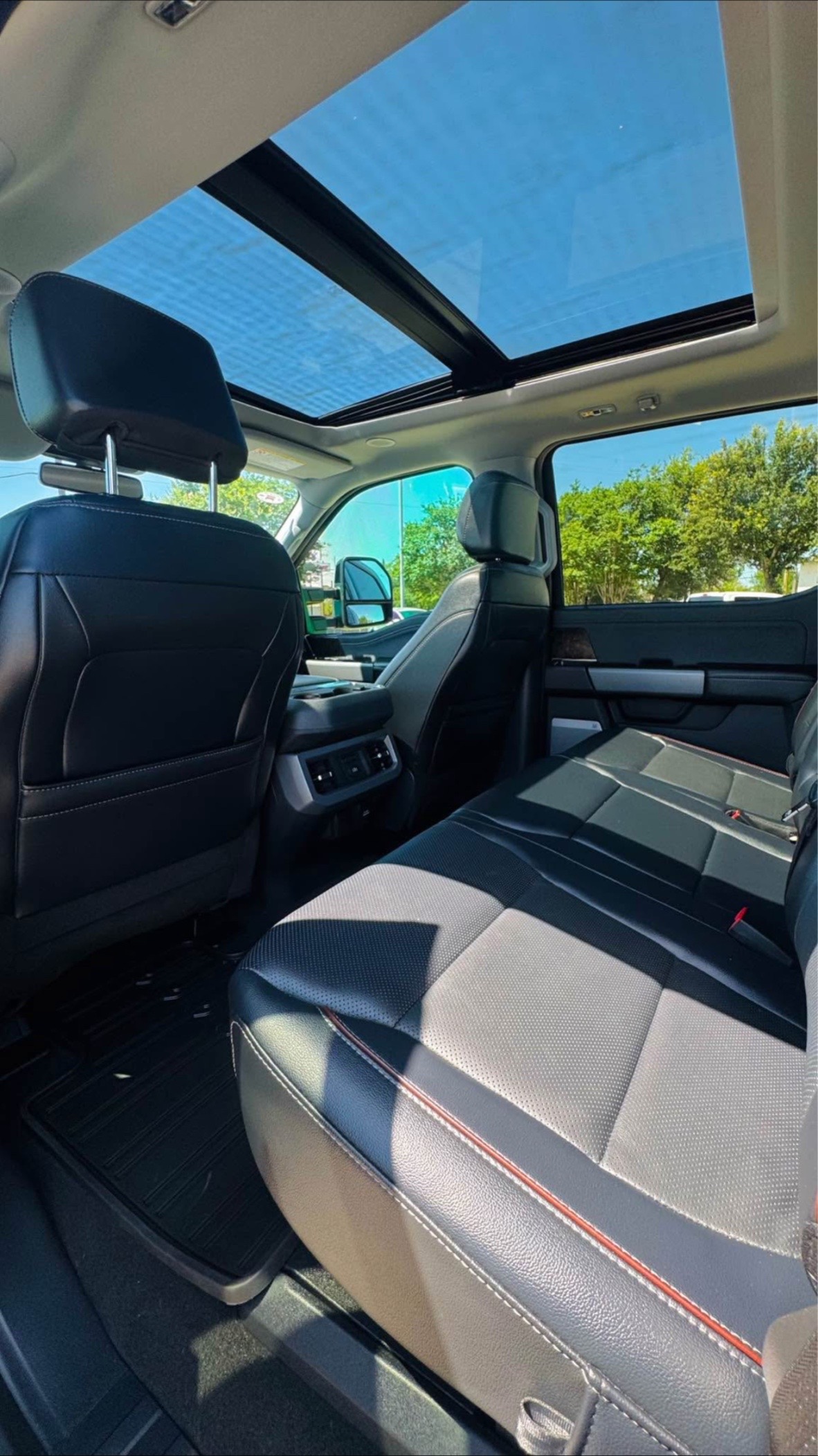 2024 FORD F-250 SUPER DUTY CREW