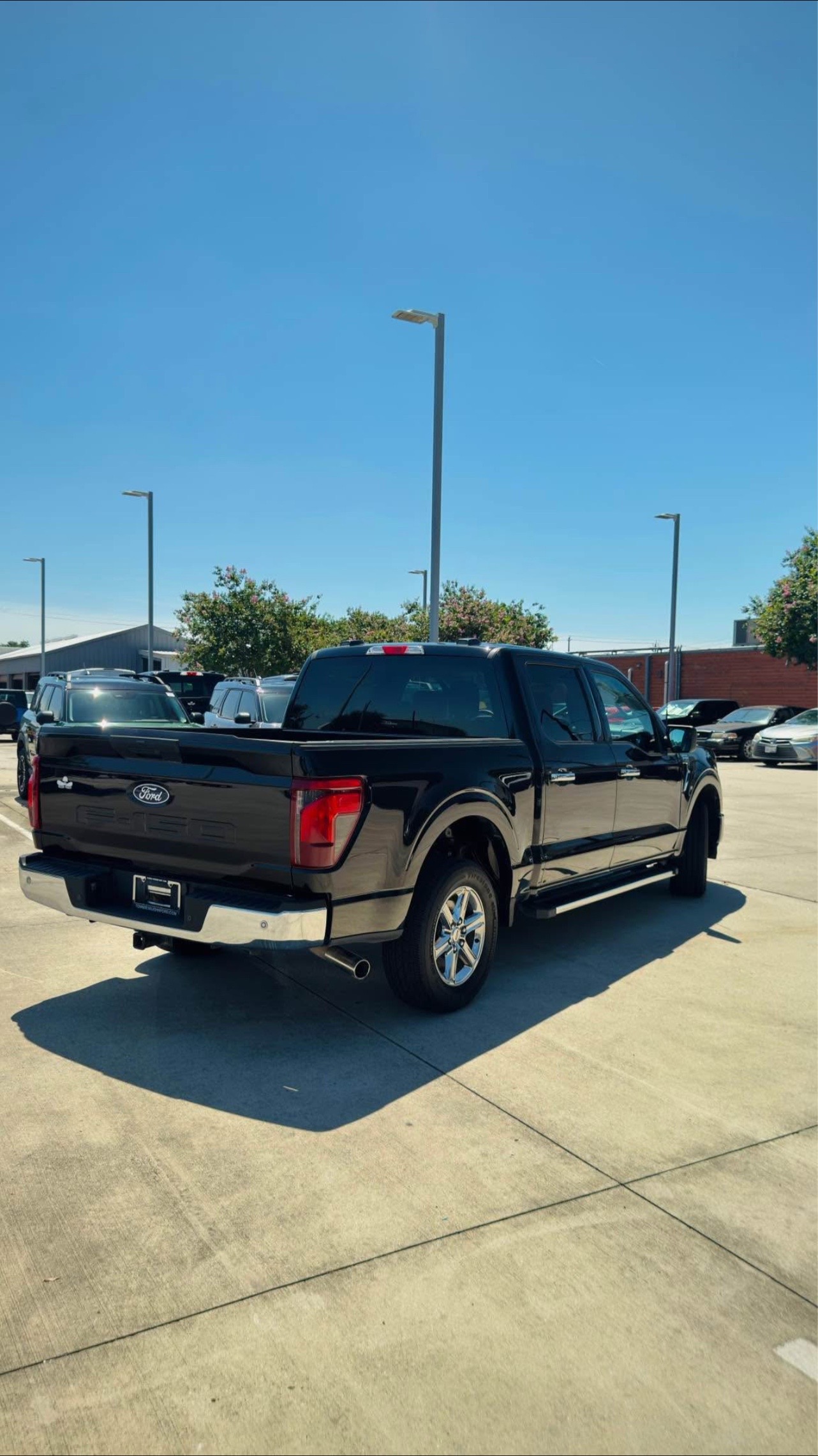 2025 FORD F-150 SUPERCREW XLT