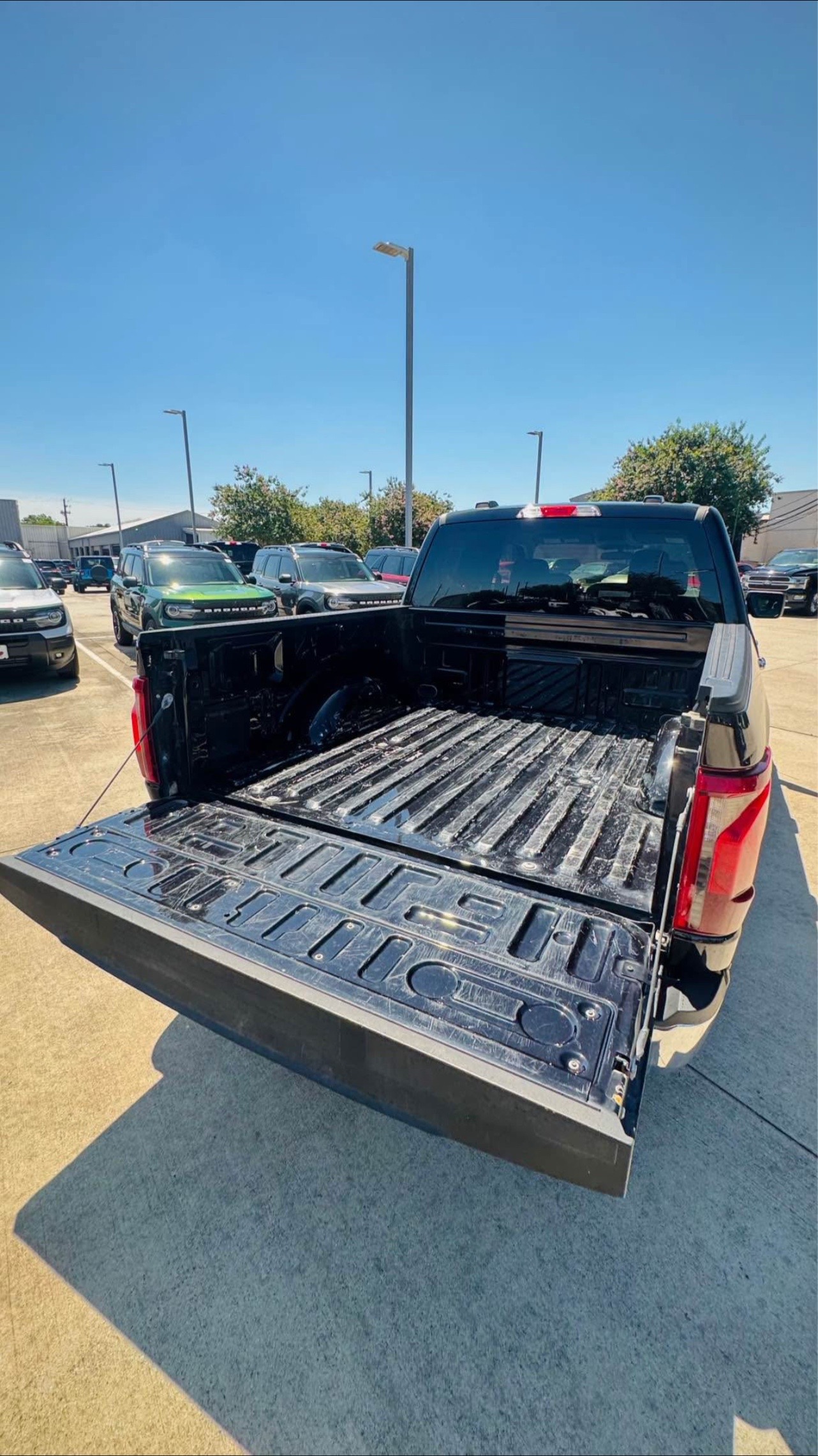 2025 FORD F-150 SUPERCREW XLT