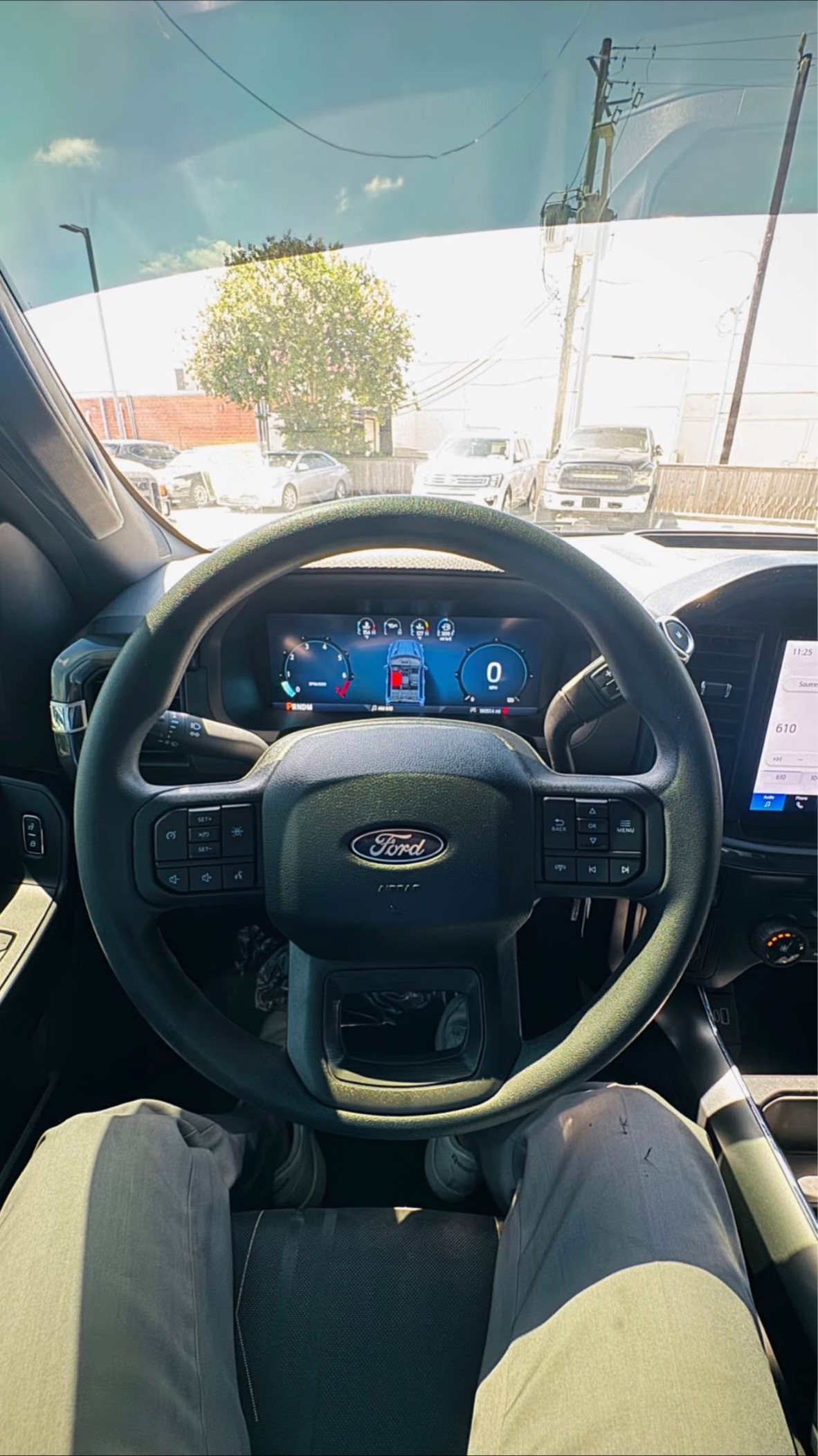 2025 FORD F-150 SUPERCREW STX