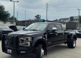 2020 FORD F-450 PLATINUM CREW CAB