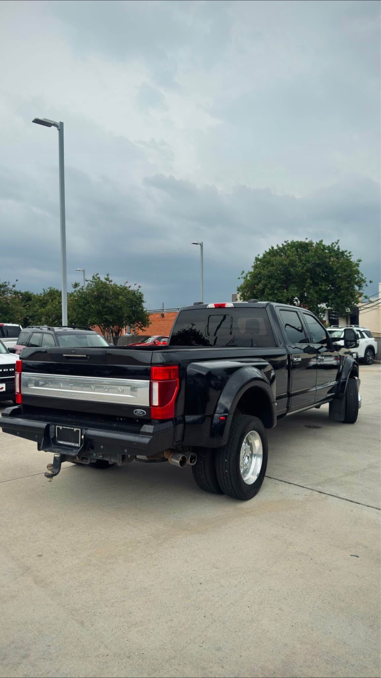 2020 FORD F-450 PLATINUM CREW CAB