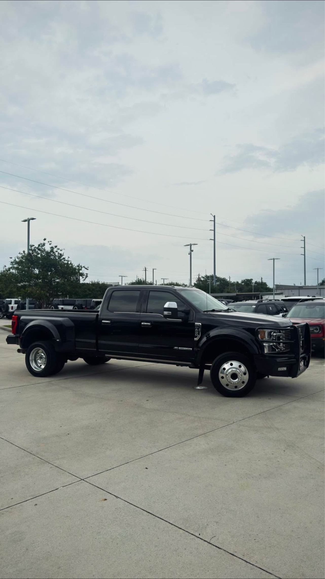 2020 FORD F-450 PLATINUM CREW CAB